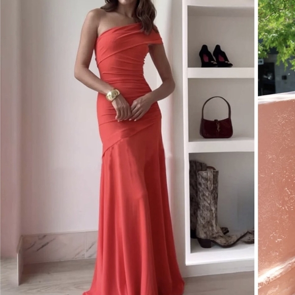 Size XL Elegant Effortless Black One-Shoulder Ruched Stretch Maxi Evening Dress - Picture 3 of 4